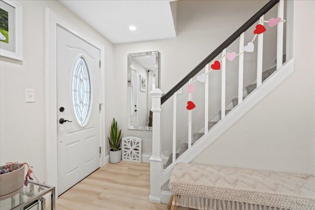 11 Lincoln Street, Manchester, NH 03103