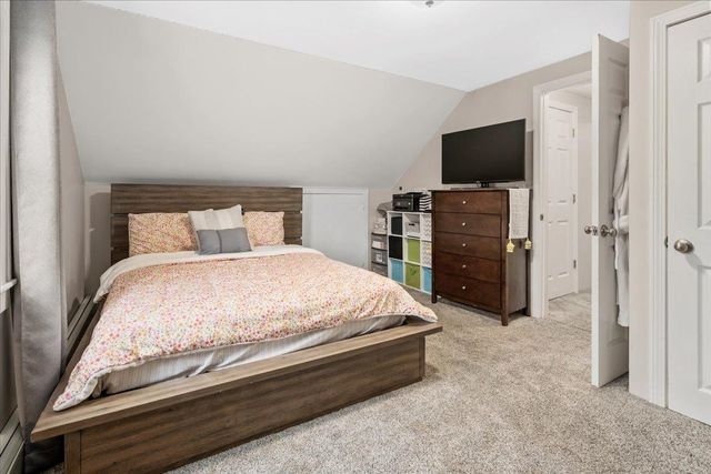 11 Lincoln Street, Manchester, NH 03103