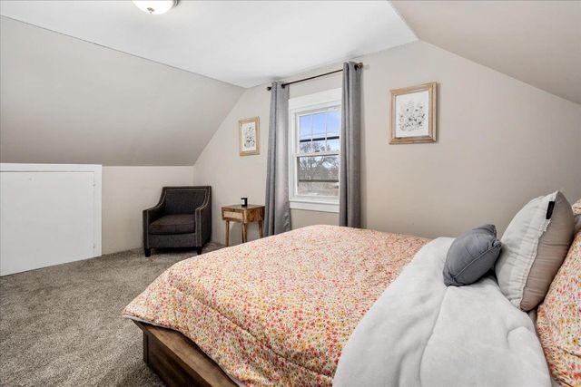 11 Lincoln Street, Manchester, NH 03103