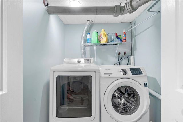 11 Lincoln Street, Manchester, NH 03103