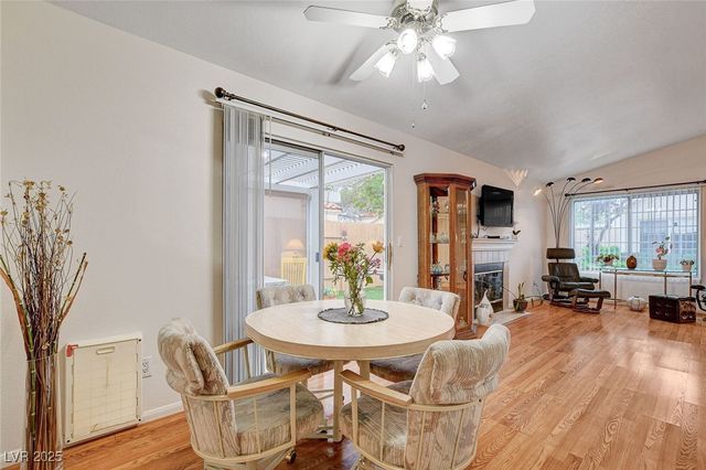 5401 Bugle Way 103, Las Vegas, NV 89108