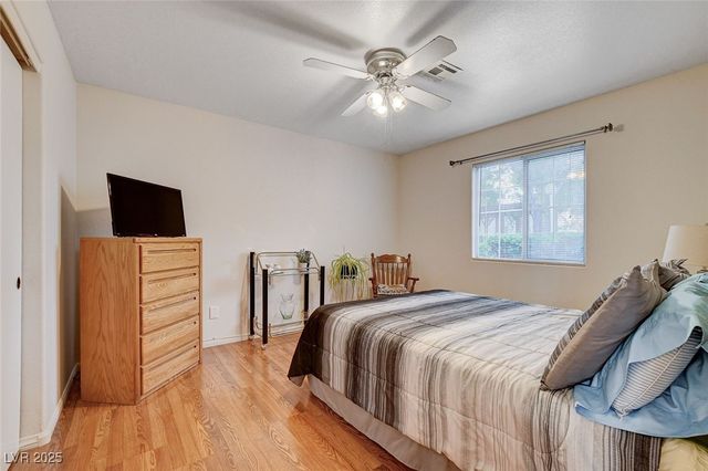 5401 Bugle Way 103, Las Vegas, NV 89108