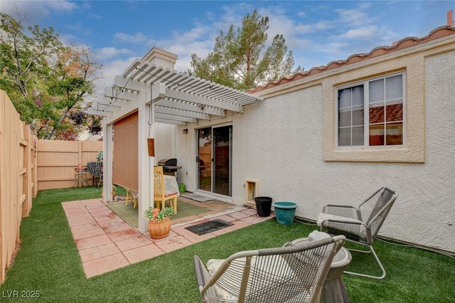 5401 Bugle Way 103, Las Vegas, NV 89108