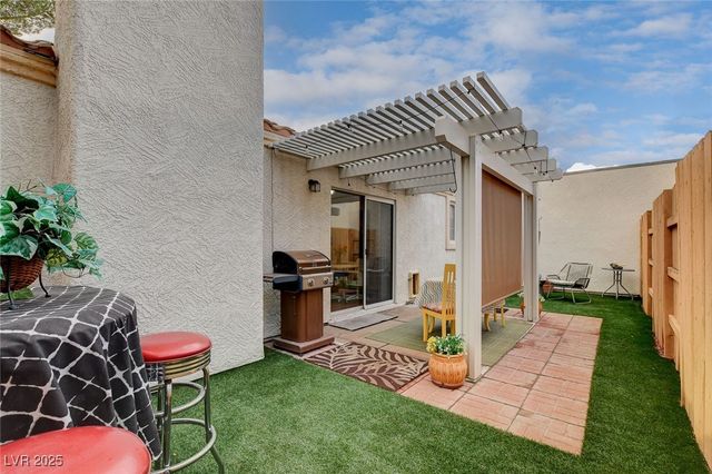 5401 Bugle Way 103, Las Vegas, NV 89108