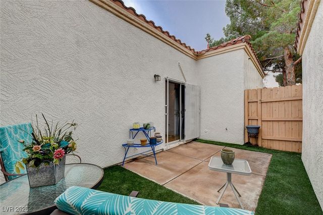 5401 Bugle Way 103, Las Vegas, NV 89108