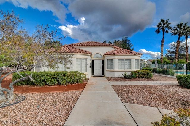 5401 Bugle Way 103, Las Vegas, NV 89108