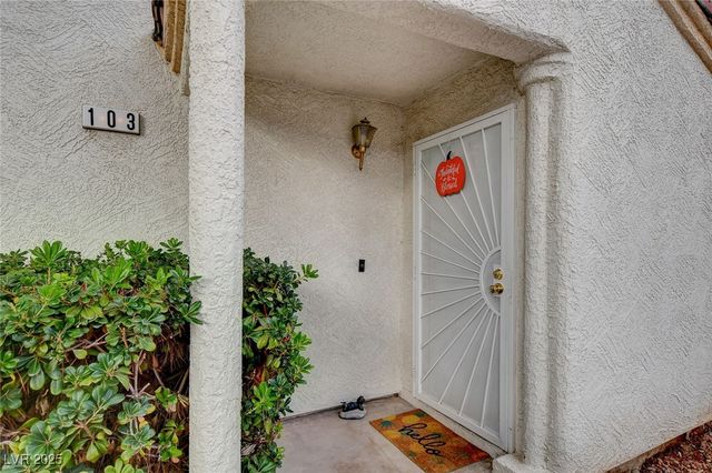 5401 Bugle Way 103, Las Vegas, NV 89108