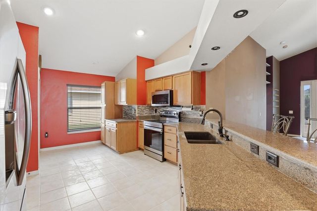 4828 WESSEX WAY, Land O Lakes, FL 34639