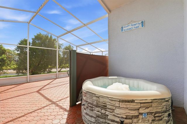 4828 WESSEX WAY, Land O Lakes, FL 34639