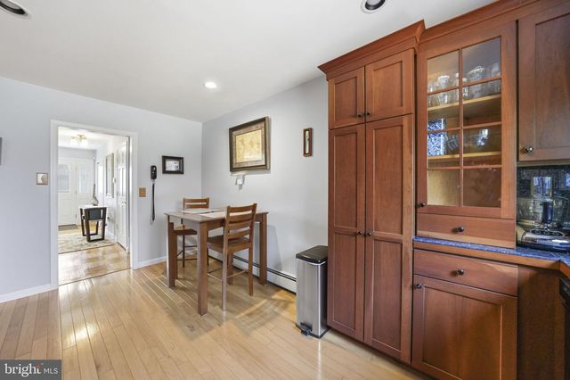 28 GREEN RIDGE RD, Yardley, PA 19067