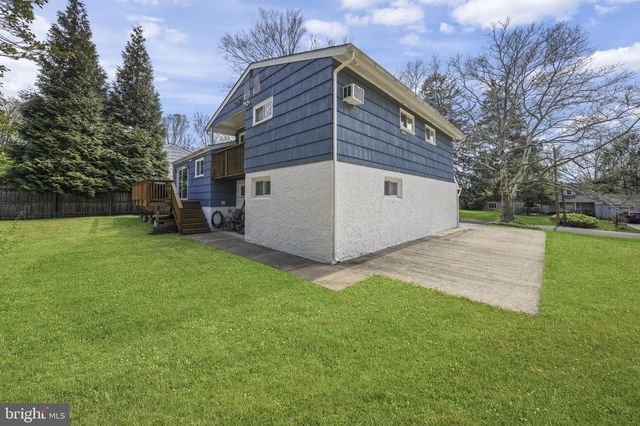 28 GREEN RIDGE RD, Yardley, PA 19067