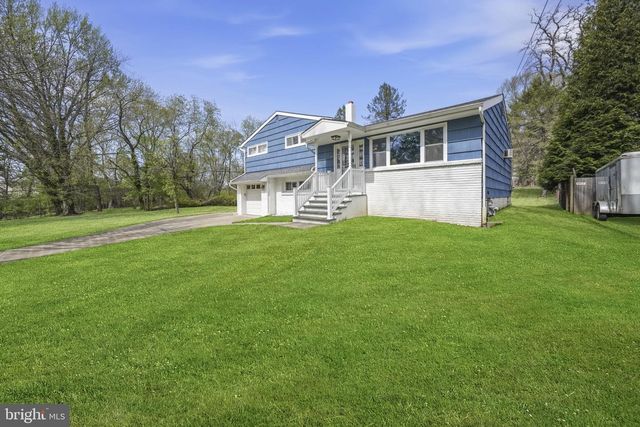 28 GREEN RIDGE RD, Yardley, PA 19067