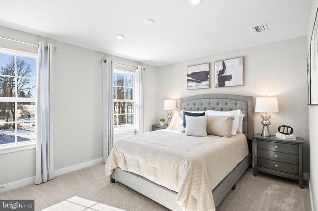 141 DITHRIDGE DR, Birdsboro, PA 19508