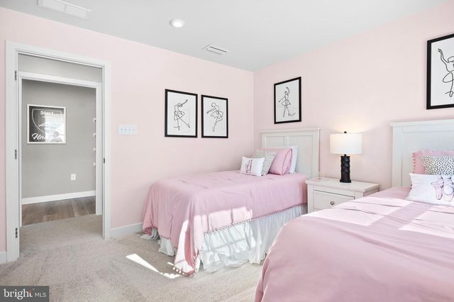 141 DITHRIDGE DR, Birdsboro, PA 19508