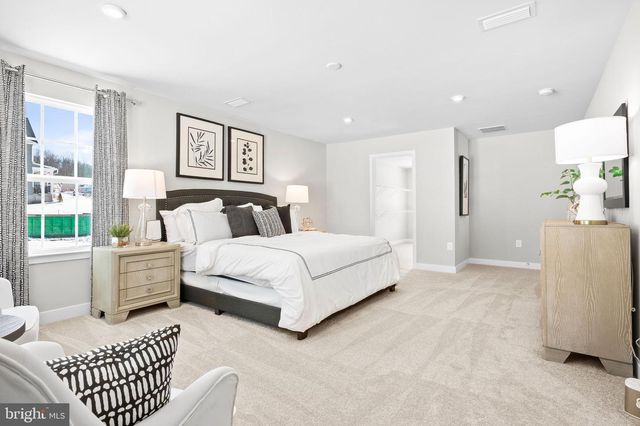 141 DITHRIDGE DR, Birdsboro, PA 19508