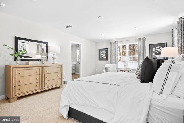 141 DITHRIDGE DR, Birdsboro, PA 19508