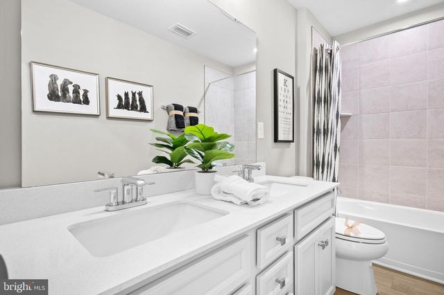 141 DITHRIDGE DR, Birdsboro, PA 19508