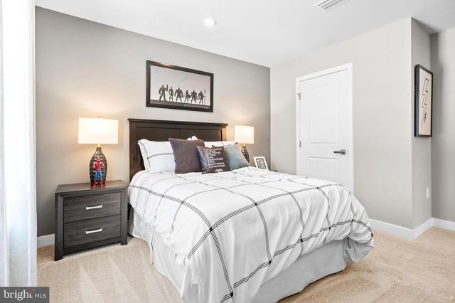 141 DITHRIDGE DR, Birdsboro, PA 19508