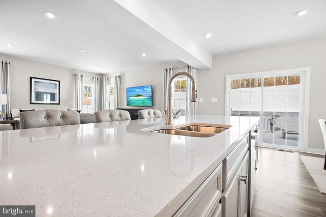 141 DITHRIDGE DR, Birdsboro, PA 19508