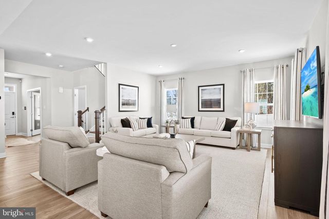 141 DITHRIDGE DR, Birdsboro, PA 19508