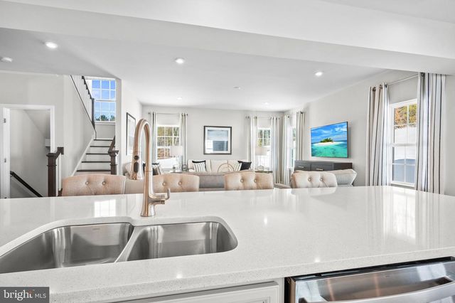 141 DITHRIDGE DR, Birdsboro, PA 19508