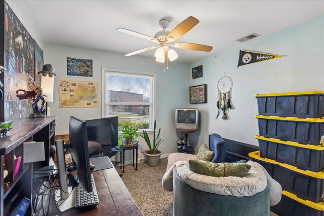 209 Kirksey Street, Waxahachie, TX 75165