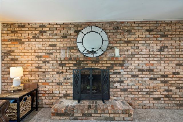 209 Kirksey Street, Waxahachie, TX 75165