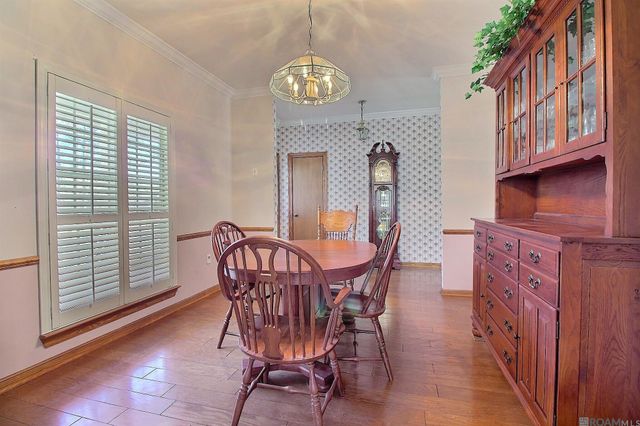 15855 Four Oaks Dr, Pride, LA 70770