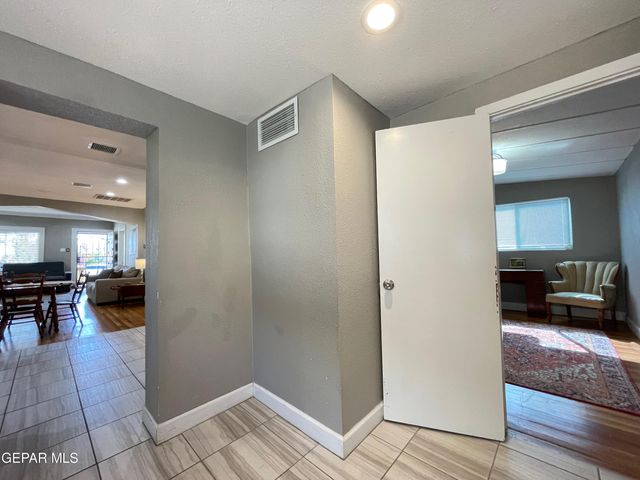 4415 CUMBERLAND Avenue, El Paso, TX 79903