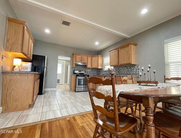 4415 CUMBERLAND Avenue, El Paso, TX 79903