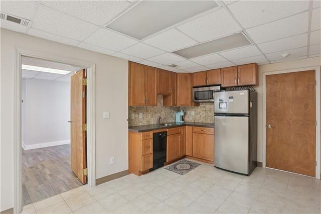 134 South Avenue SE, Marietta, GA 30060