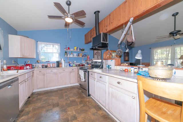 1240 Clearwater DR, Boones Mill, VA 24065
