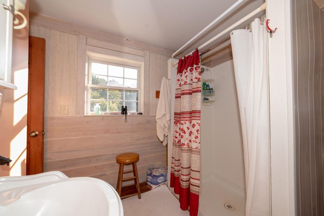 1240 Clearwater DR, Boones Mill, VA 24065