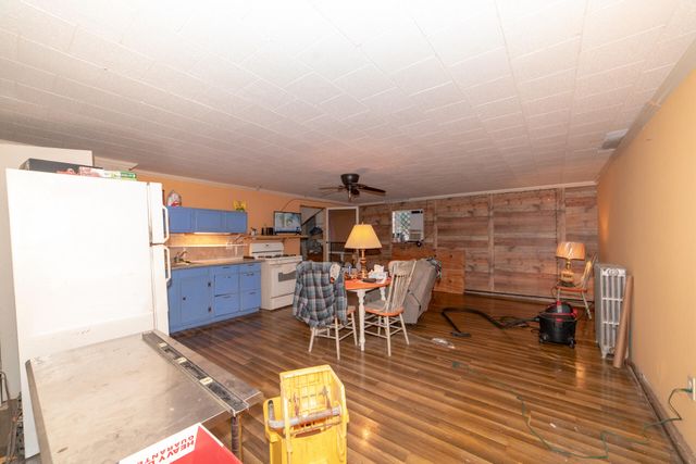 1240 Clearwater DR, Boones Mill, VA 24065