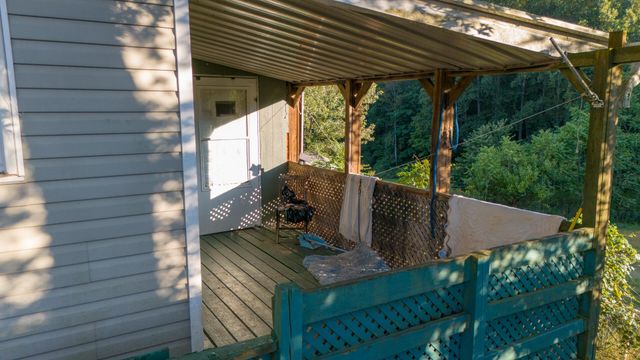 1240 Clearwater DR, Boones Mill, VA 24065