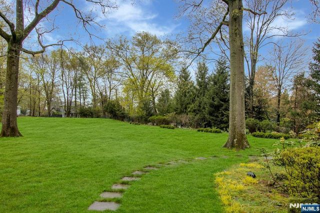 278 Fountain Road, Englewood, NJ 07631
