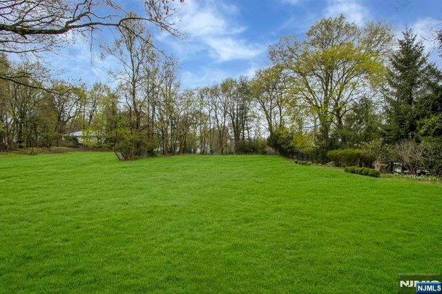 278 Fountain Road, Englewood, NJ 07631