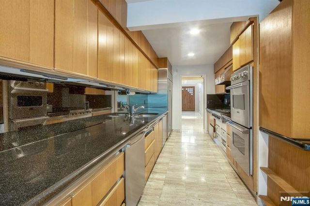 278 Fountain Road, Englewood, NJ 07631