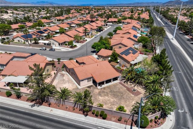 8869 Pheasant Valley Way, Las Vegas, NV 89123