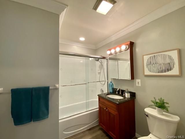 19 Neal 19, Setauket, NY 11733