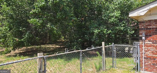 1037 N Church Street, Odum, GA 31555