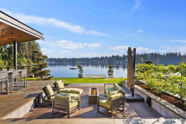 29215 232nd Avenue SE, Black Diamond, WA 98010