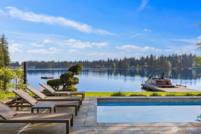 29215 232nd Avenue SE, Black Diamond, WA 98010
