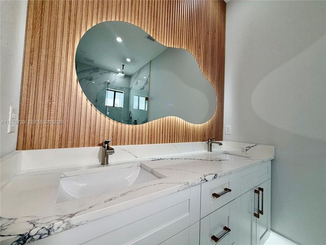 234 Lomax Ave S, Lehigh Acres, FL 33974