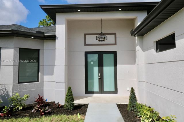 234 Lomax Ave S, Lehigh Acres, FL 33974