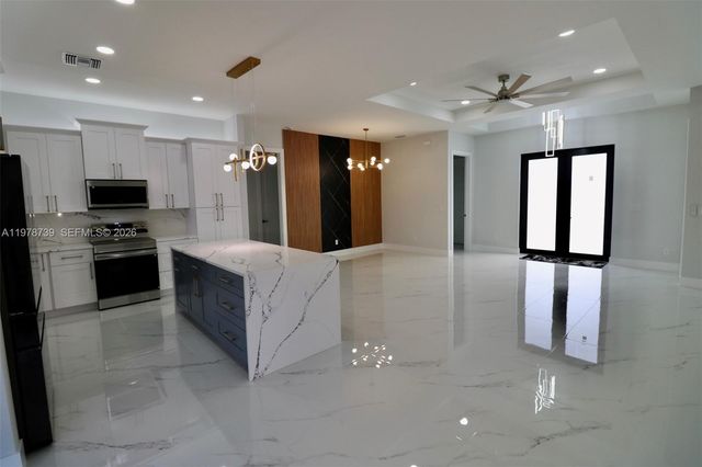 234 Lomax Ave S, Lehigh Acres, FL 33974