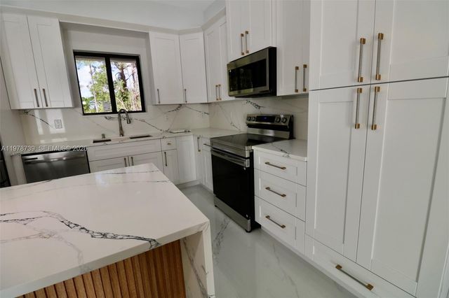 234 Lomax Ave S, Lehigh Acres, FL 33974