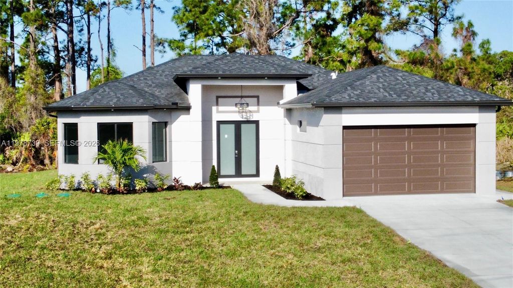 234 Lomax Ave S, Lehigh Acres, FL 33974