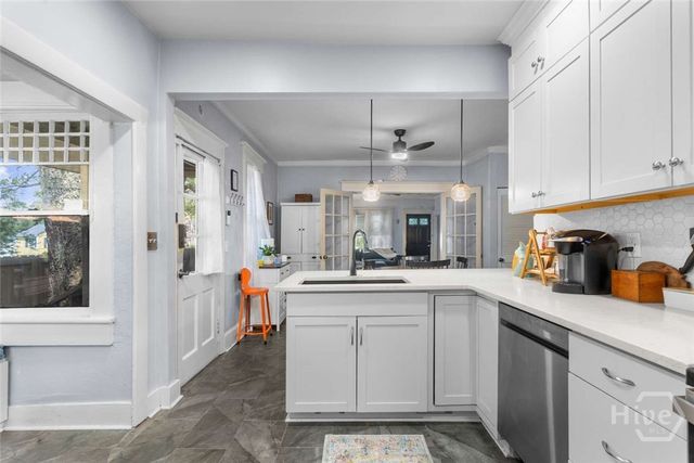 1911 Capital Street, Savannah, GA 31404