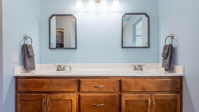 404 County Road 309, Alton, MO 65606